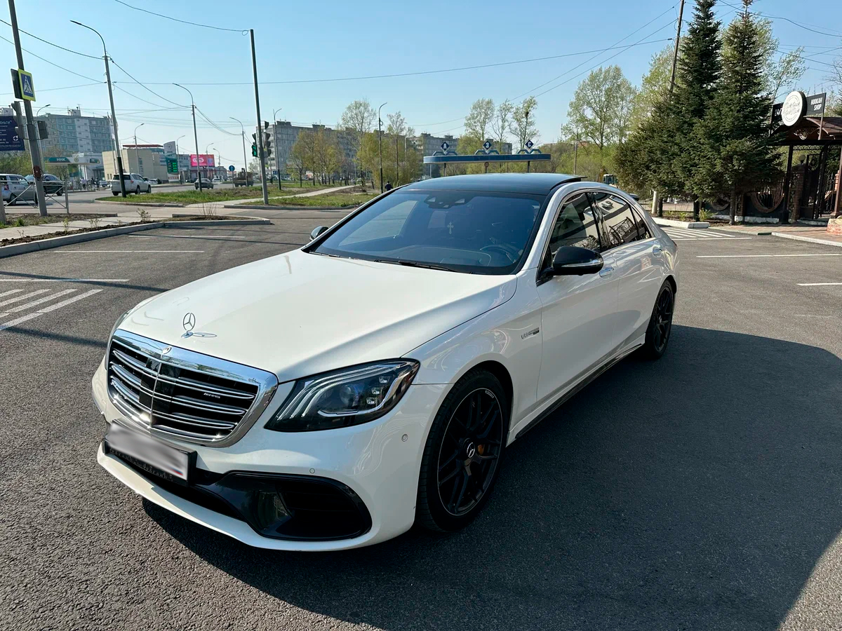 Аренда Mercedes S-klasse AMG